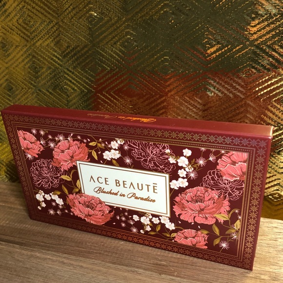 Ace Beaute Other - NIB ACE BEAUTÈ Blushed in Paradise Palette